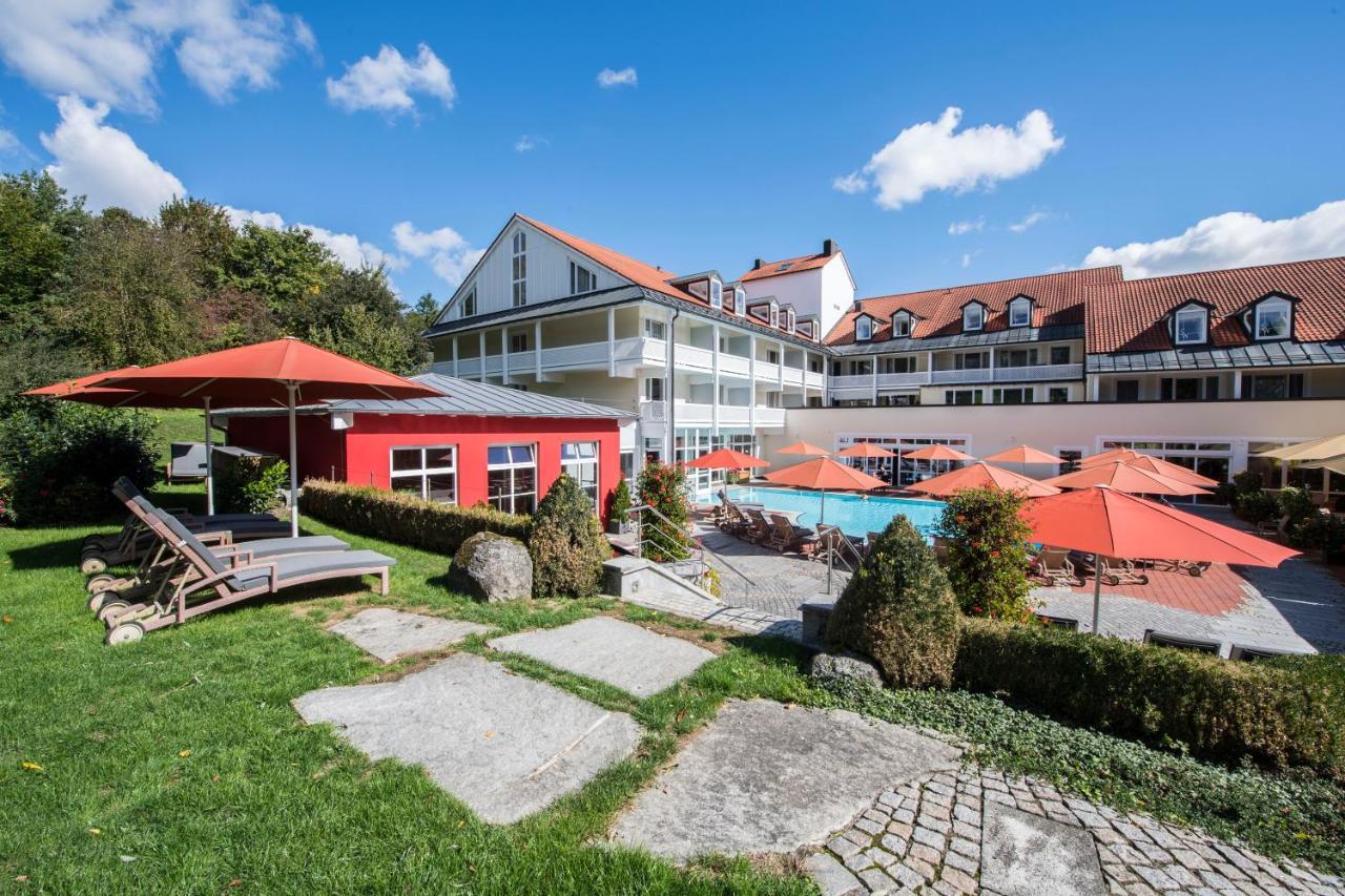 Hotel St. Wolfgang Bad Griesbach  Bagian luar foto